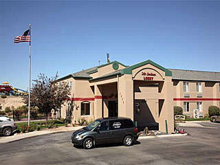 Quality Inn & Suites (FKA Sandman) in Meridian, Idaho.