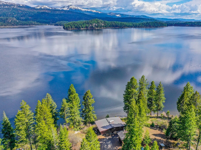 Laur House on Little Payette Lake in McCall, Idaho.