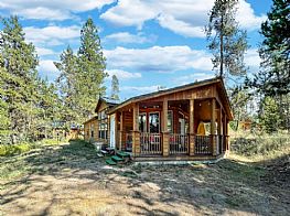 Cabins and Home Vacation Rentals in Donnelly & Tamarack Idaho