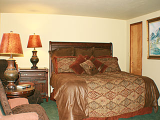 Picture of the Forest Lodge in McCall, Idaho