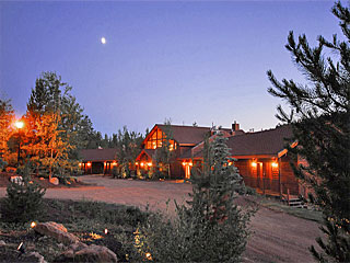 Picture of the Bear Creek Lodge in McCall, Idaho