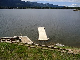 Picture of the Dawn Lakeside Log Cabin in Donnelly, Idaho