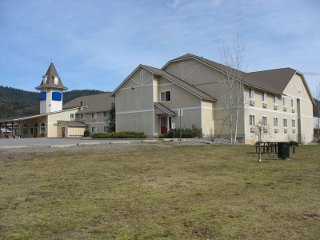 Silver Valley Inn (formerly Baymont Inn Suites) vacation rental property