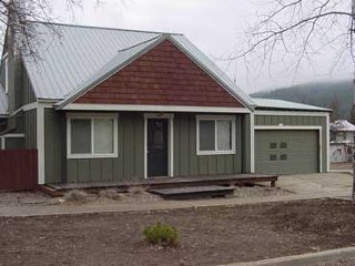 Sophia Hut vacation rental property