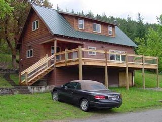 Mooster Lodge vacation rental property