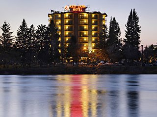 Hotel On The Falls-Idaho Falls vacation rental property