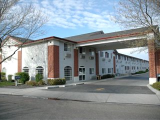 Best Western Rama Inn vacation rental property
