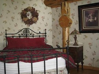 Picture of the Riverside Lodge Cabin in Garden Valley, Idaho
