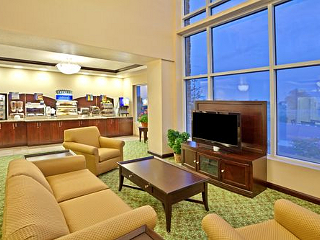 Picture of the Holiday Inn Express Ontario, OR in Ontario, OR, Idaho