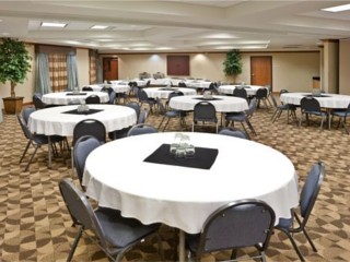 Picture of the Holiday Inn Express & Suites Nampa-Idaho Center in Nampa, Idaho