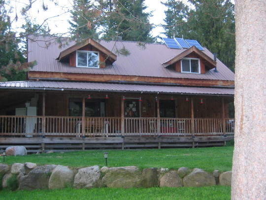 Picture of the Huckleberry Tent and Breakfast in Sandpoint, Idaho