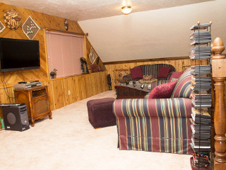 Picture of the Majestic Mountain Cabin - Featherville in Pine, Idaho