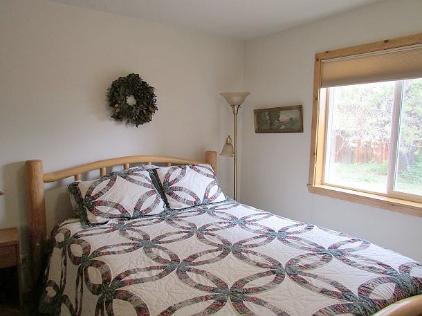 Picture of the Conifer Cottage in McCall, Idaho