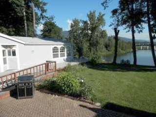 Larch Street Waterfront  vacation rental property
