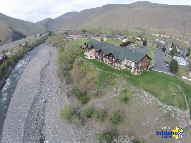 Picture of the Salmon Rapids Lodge in Riggins, Idaho