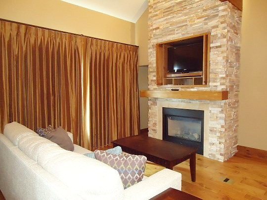 Picture of the Tamarack Resort Lodge at Osprey Meadows in Donnelly, Idaho