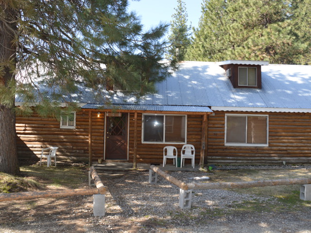 Picture of the Sourdough Lodge in Lowman, Idaho