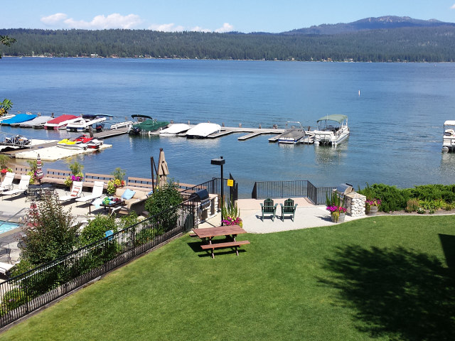 Picture of the Crystal Beach in McCall, Idaho