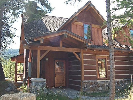 Picture of the Golden Bar Townhomes in Donnelly, Idaho