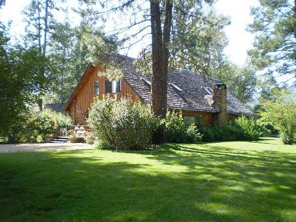 Picture of the Riverside Park Cabin in Garden Valley, Idaho