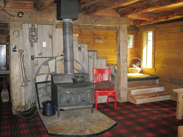 Picture of the Riverside Park Cabin in Garden Valley, Idaho