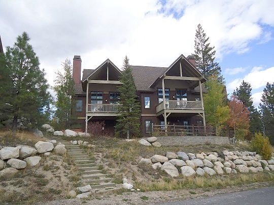 Picture of the Golden Bar Townhomes in Donnelly, Idaho