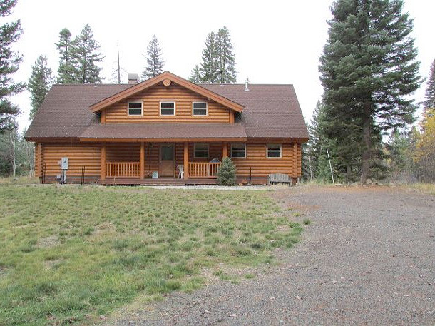 Picture of the Bitterroot Cabin (Wilderness Retreat) in McCall, Idaho