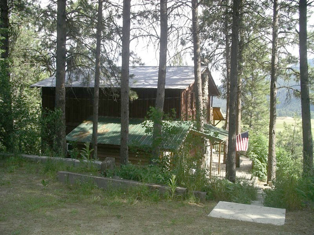 Picture of the Elk Ridge Cabin - Cozy Mountain Cabin in Garden Valley, Idaho