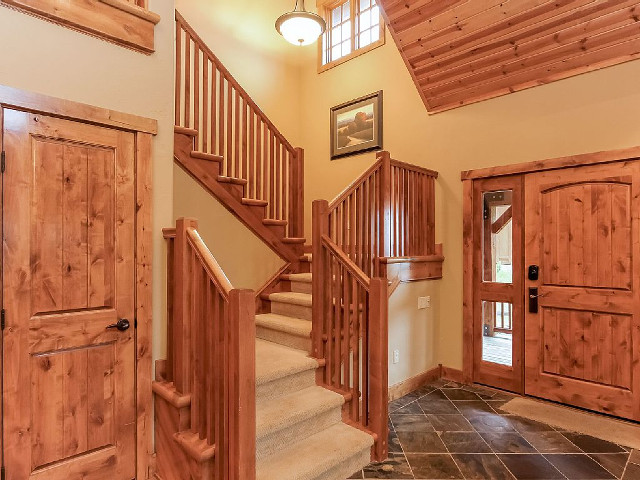 Picture of the Staircase Chalet 14 (Canoe 14) in Donnelly, Idaho