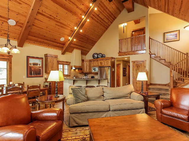 Picture of the Staircase Chalet 16 (Frame of Mind) in Donnelly, Idaho
