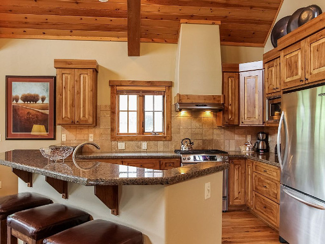 Picture of the Staircase Chalet 16 (Frame of Mind) in Donnelly, Idaho