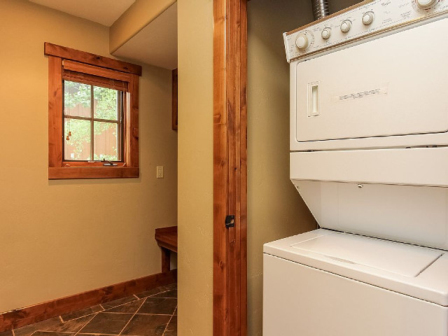 Picture of the Staircase Chalet 16 (Frame of Mind) in Donnelly, Idaho