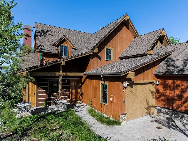 Picture of the Clearwater Townhomes Tamarack in Donnelly, Idaho