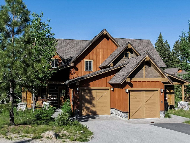 Picture of the Clearwater Townhomes Tamarack in Donnelly, Idaho