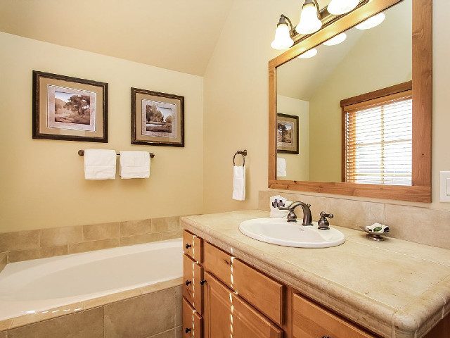 Picture of the Clearwater Townhomes Tamarack in Donnelly, Idaho