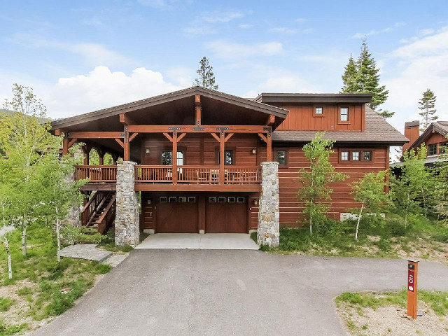 Picture of the Francois Chalet 20 (Lone Tree 20) in Donnelly, Idaho