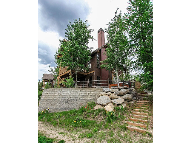 Picture of the Golden Bar Townhomes in Donnelly, Idaho