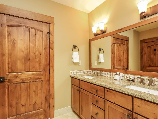 Picture of the Tamarack Resort Lodge at Osprey Meadows in Donnelly, Idaho