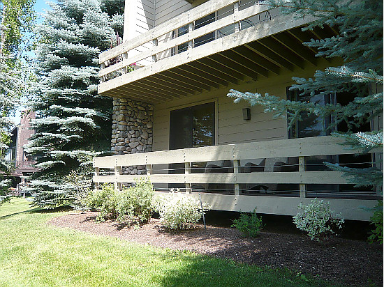 Picture of the Larkspur Condos in Sun Valley, Idaho