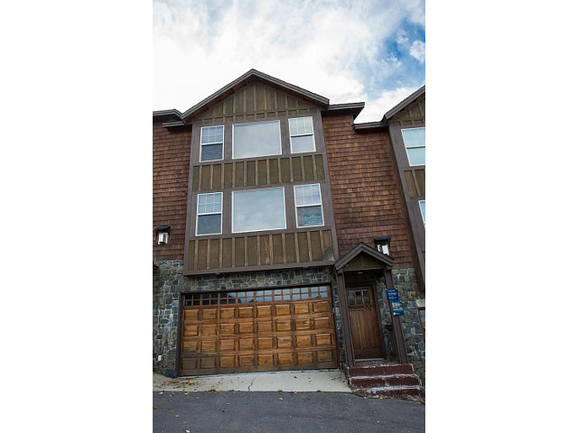 Picture of the Boulder Ridge Condos in Sandpoint, Idaho