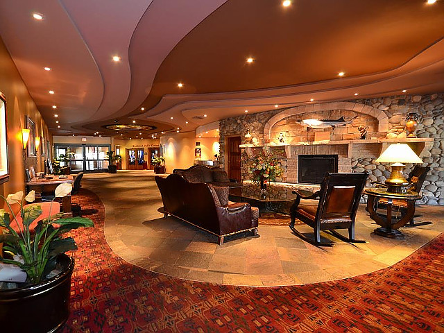 Picture of the Best Western Plus Kootenai River Inn Casino & Spa in Bonners Ferry, Idaho