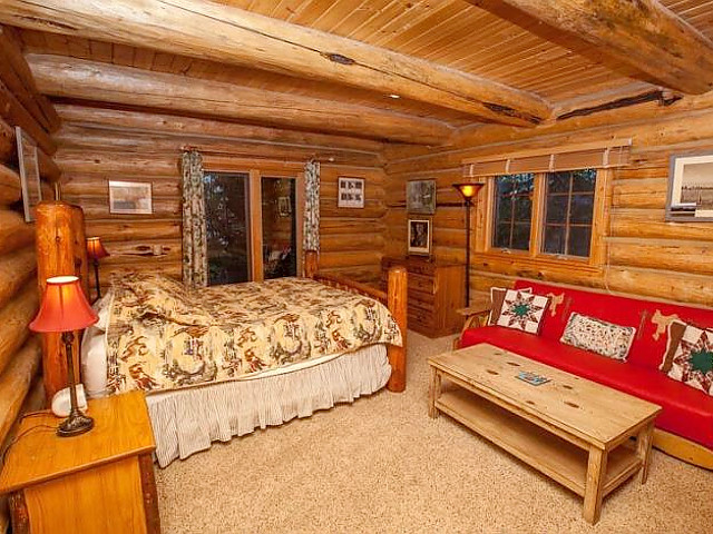 Picture of the Oden Bay Log Home in Sandpoint, Idaho