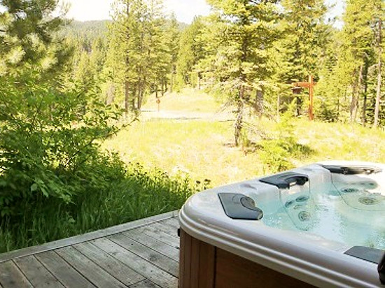 Picture of the Haystack Chalet 12 (Lone Tree 12) in Donnelly, Idaho