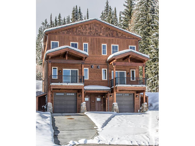 Chutes Townhomes vacation rental property