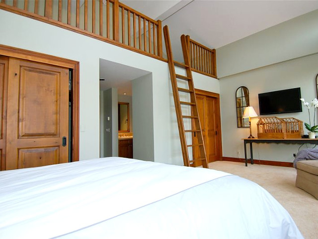 Picture of the Colonnade Townhomes in Sun Valley, Idaho