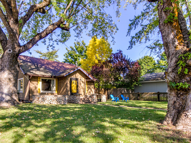 Picture of the Charming CDA Vintage Family Cottage in Coeur d Alene, Idaho