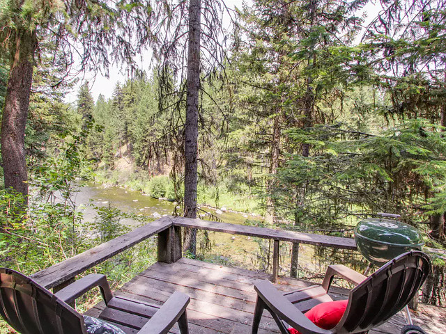 Picture of the Huckleberry Riverfront Cabin in McCall, Idaho