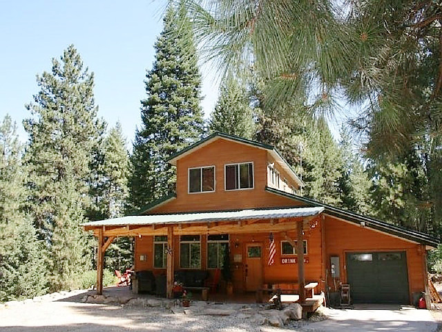 Picture of the Shadow Pines Cabin in Garden Valley, Idaho