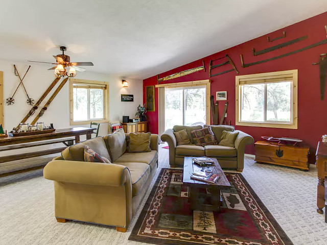 Picture of the Strawberry Log Cabin Retreat in McCall, Idaho