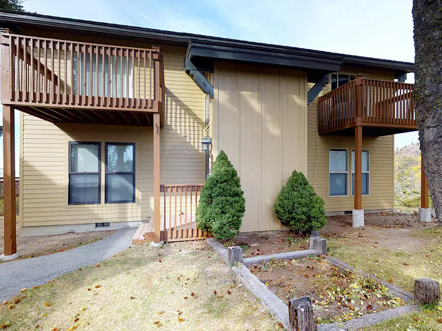 Picture of the Pioneer Condominiums in Boise, Idaho